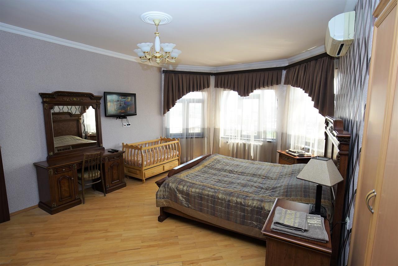 Nice House In The Heart Of The City Erivan Dış mekan fotoğraf