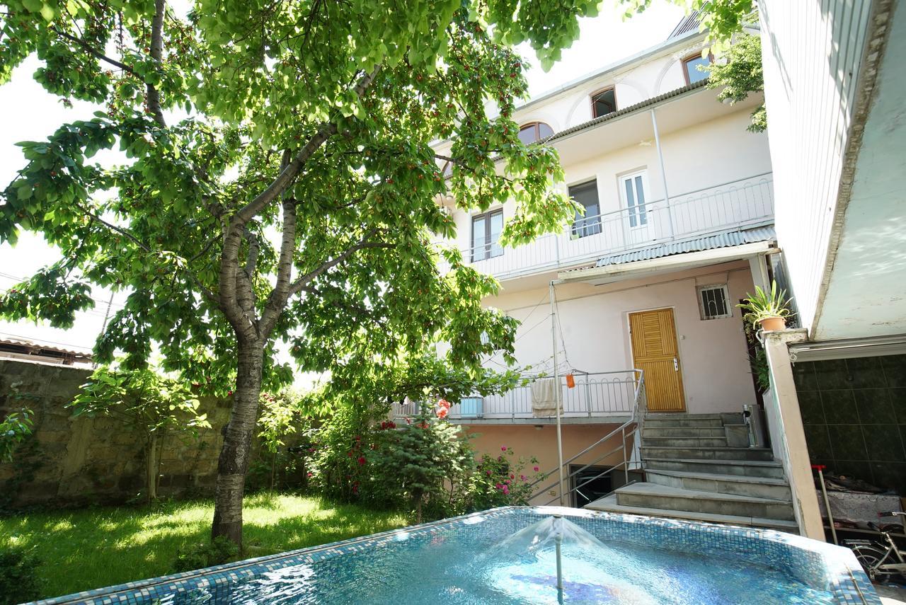 Nice House In The Heart Of The City Erivan Dış mekan fotoğraf